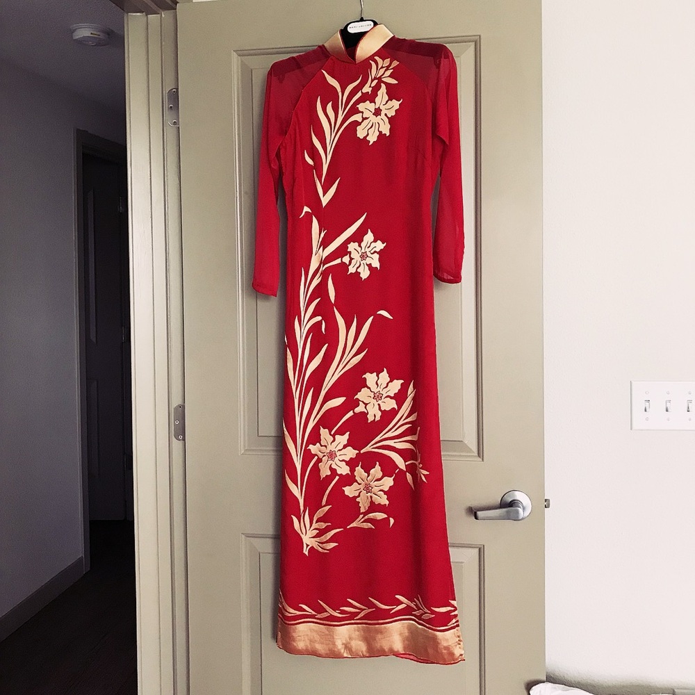 🆕 Vietnamese Ao Dai Red Wedding Engagement Silk Dress Small/Medium Tet